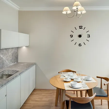 Louren Apartments Prague Exterior photo